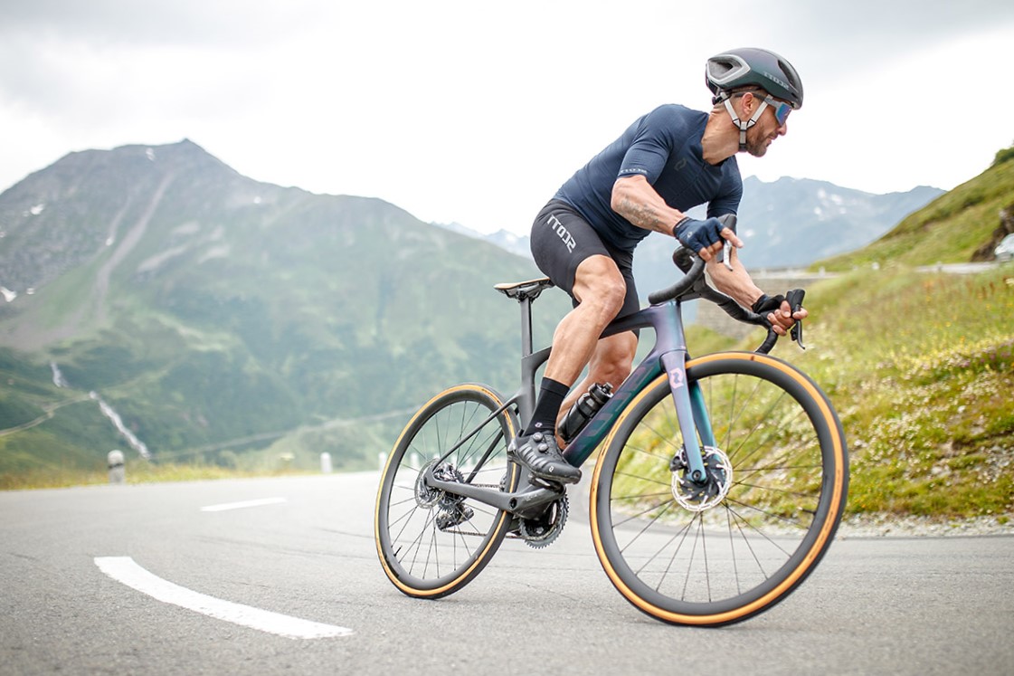 Diferencia bicicleta ruta online y montaña